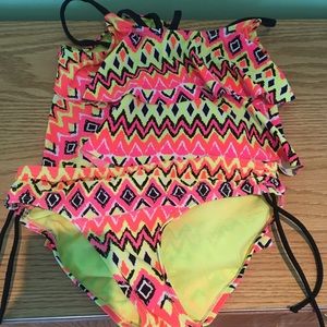 Girls Two Piece Swimsuit !